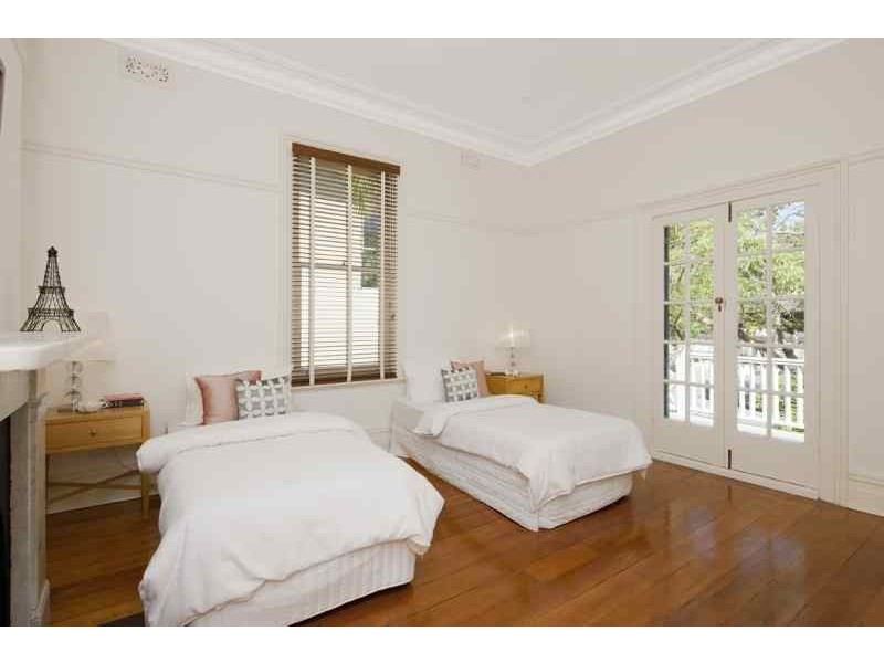 19 Trelawney Street, Woollahra NSW 2025