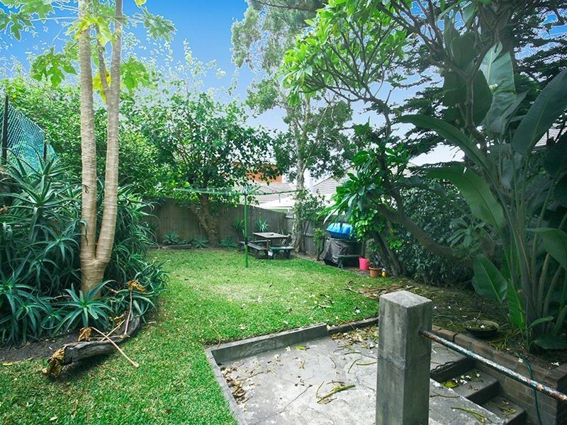 2/40 Fletcher Street, Tamarama NSW 2026