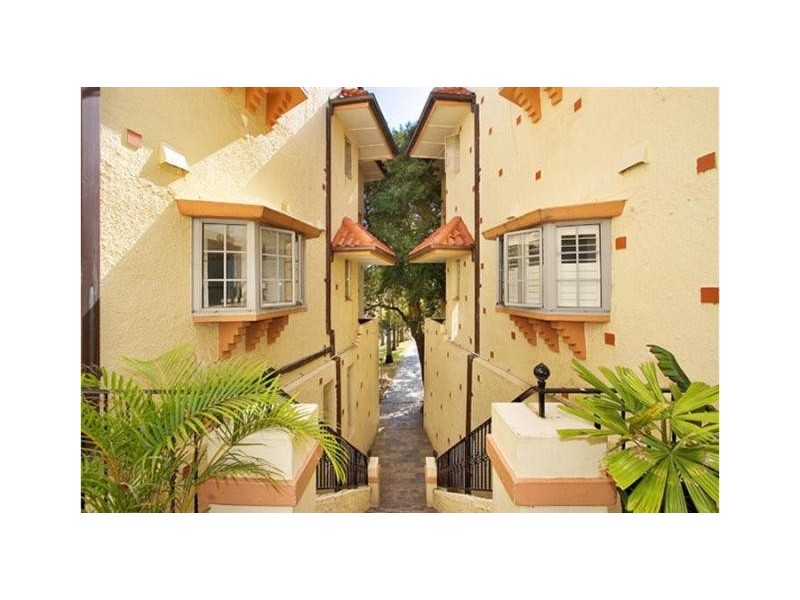 22/64  Sir Thomas Mitchell Road, Bondi Beach NSW 2026