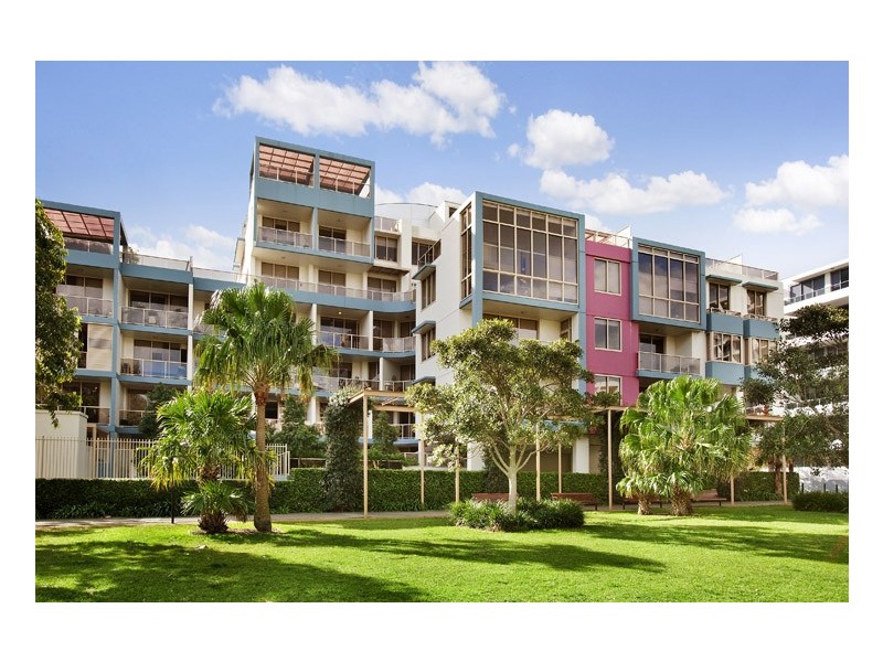 58/7  Broome Street (AKA 58/22 Crystal Street), Waterloo NSW 2017