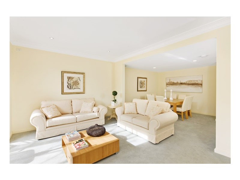 1a Hough Street, Bondi Junction NSW 2022