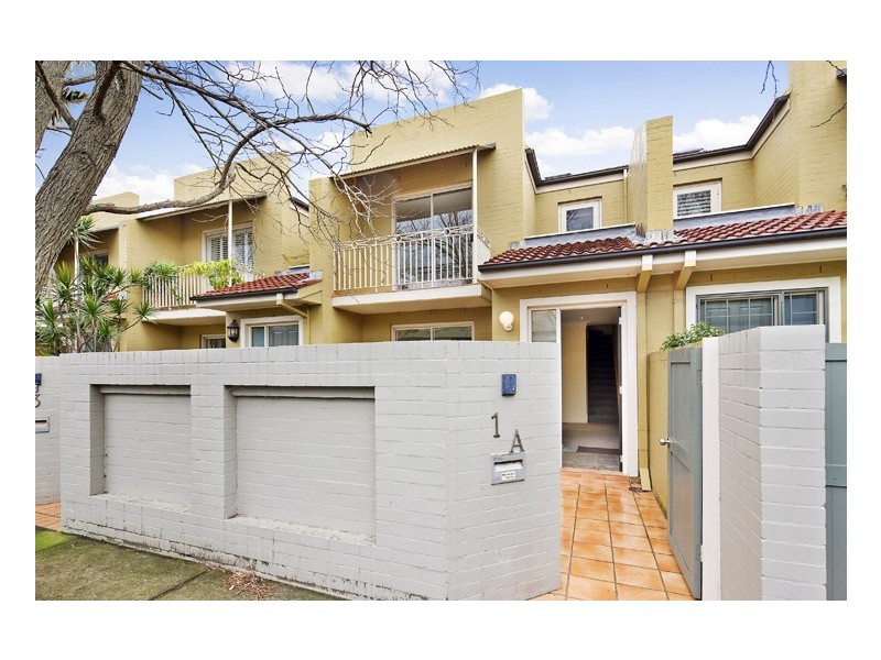 1a Hough Street, Bondi Junction NSW 2022
