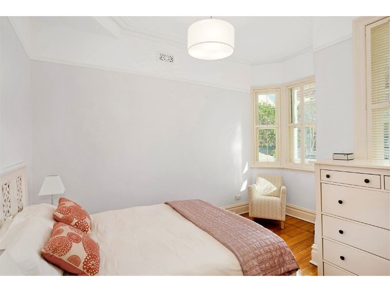 30 Mill Hill Road, Bondi Junction NSW 2022