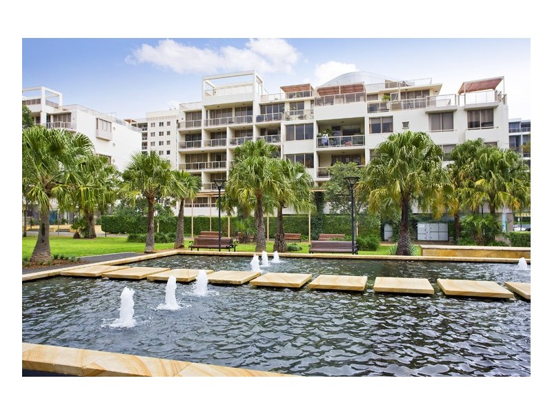 28/28 Crystal Street, Waterloo NSW 2017