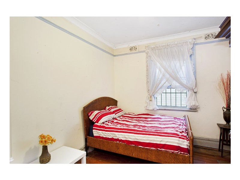 302 Edgecliff Road, Woollahra NSW 2025