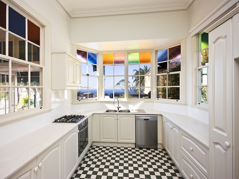 10 Cross Street, Tamarama NSW 2026