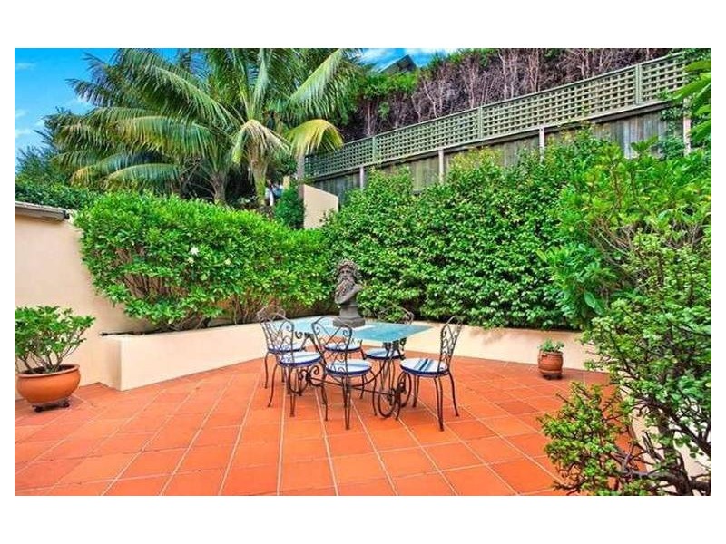 7 Rowland Avenue, Bondi Beach NSW 2026