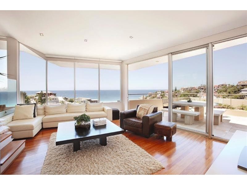 12 Wonderland Avenue, Tamarama NSW 2026