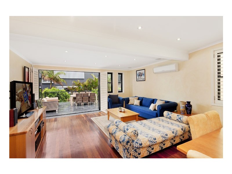 13 Dellview Street, Tamarama NSW 2026