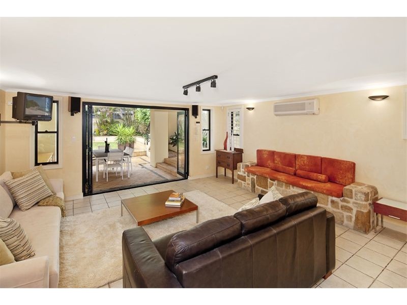 13 Dellview Street, Tamarama NSW 2026