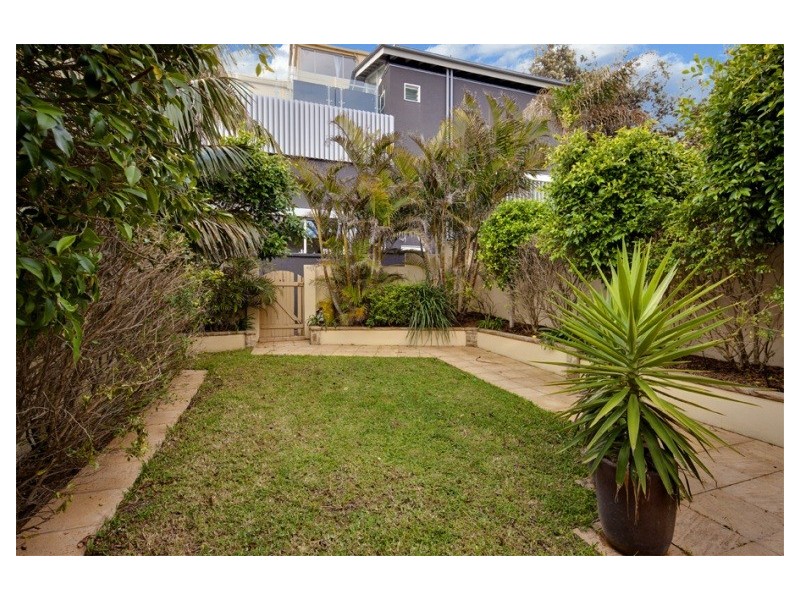 13 Dellview Street, Tamarama NSW 2026