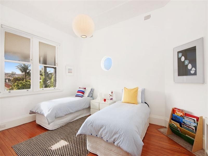 21 Milroy Avenue, Kensington NSW 2033