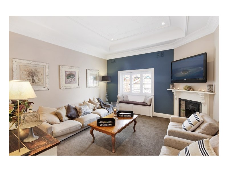 2 Inglethorpe Avenue, Kensington NSW 2033