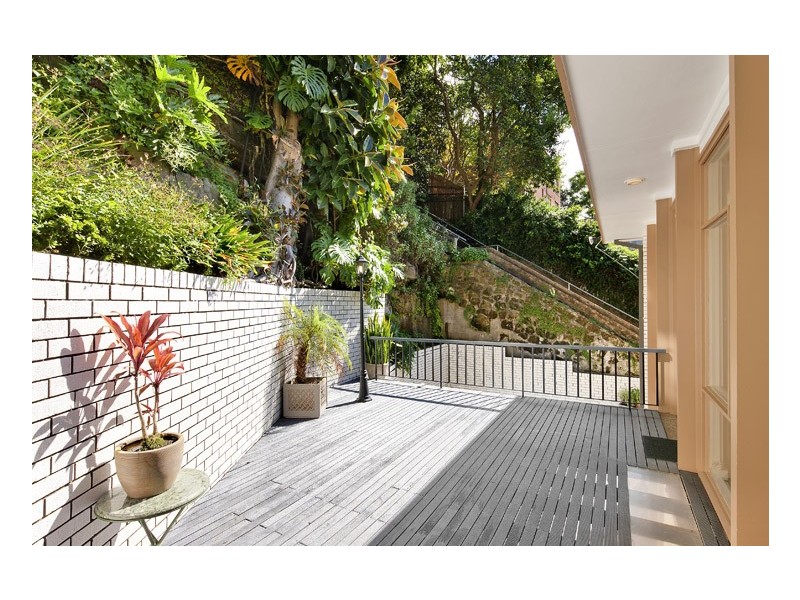 9a Milton Avenue, Woollahra NSW 2025