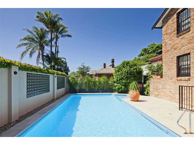 Townhouse 3 of 5 Trelawney Street, Woollahra NSW 2025