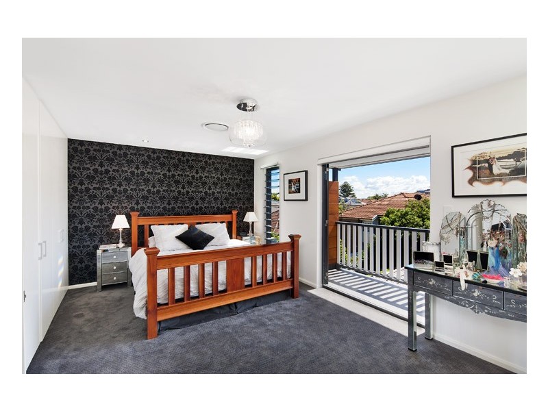 23 Oakley Road, North Bondi NSW 2026