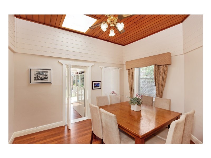 32 Day Avenue, Kensington NSW 2033