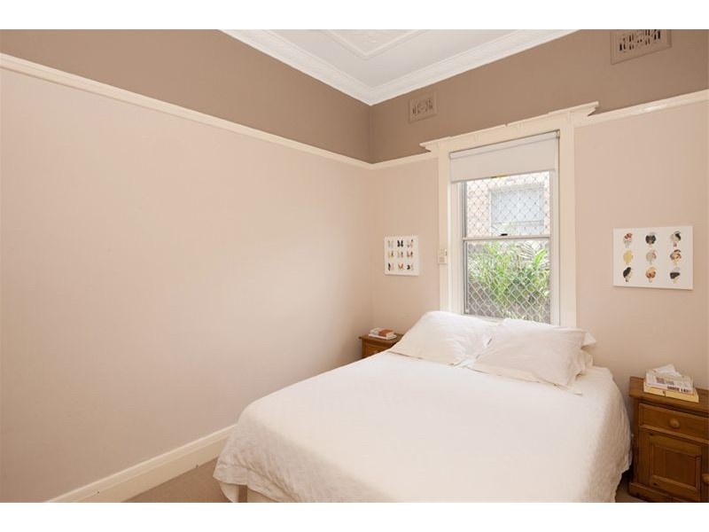 32 Day Avenue, Kensington NSW 2033