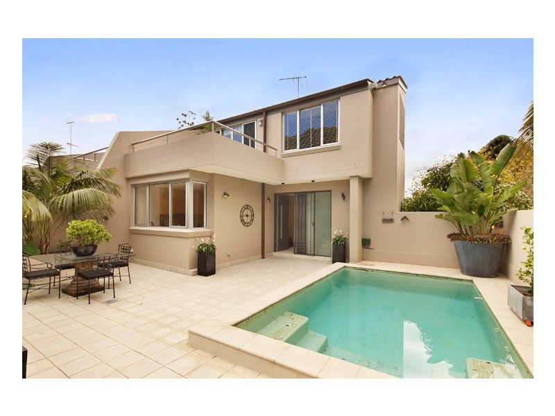 319a Edgecliff Road, Woollahra NSW 2025