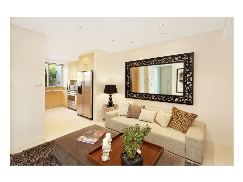 319a Edgecliff Road, Woollahra NSW 2025