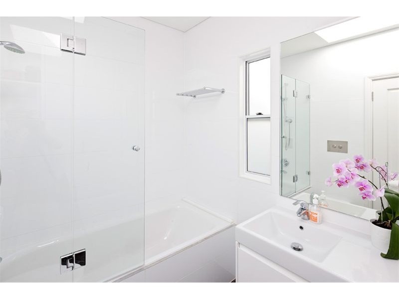 342 Moore Park Road, Paddington NSW 2021