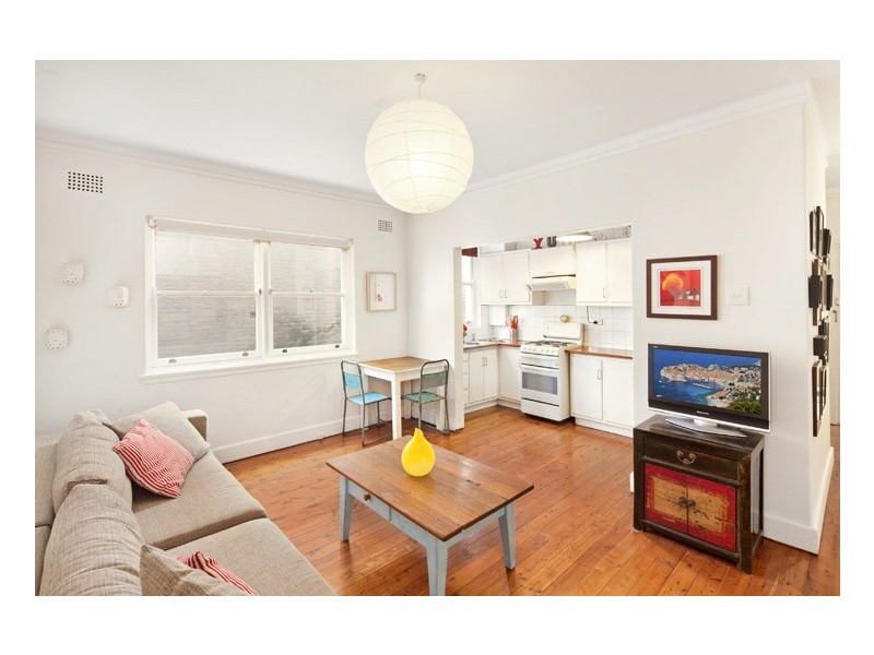 2/1 St Thomas Street, Bronte NSW 2024