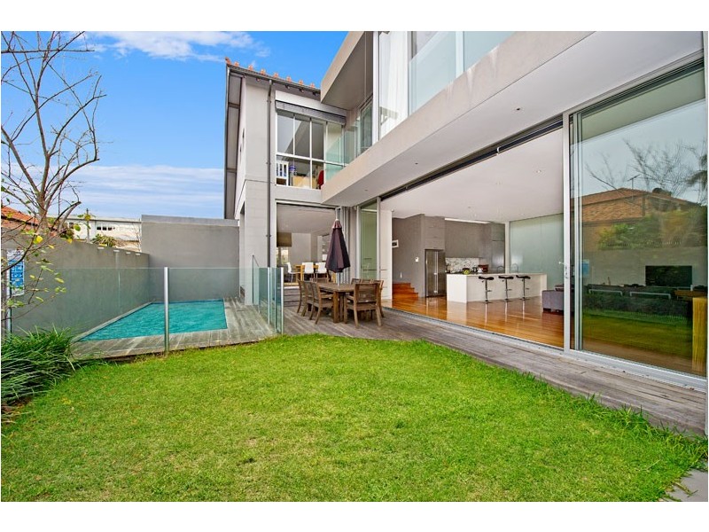 16 Queens Park Road, Queens Park NSW 2022