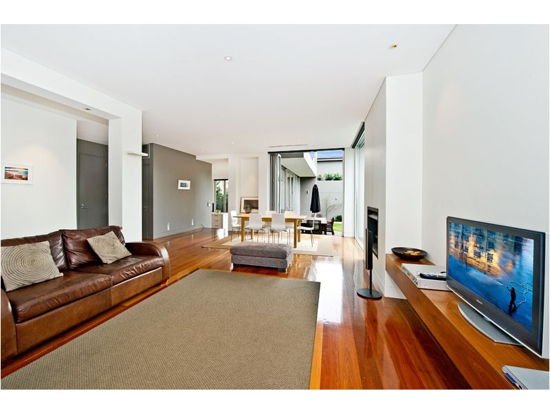 16 Queens Park Road, Queens Park NSW 2022