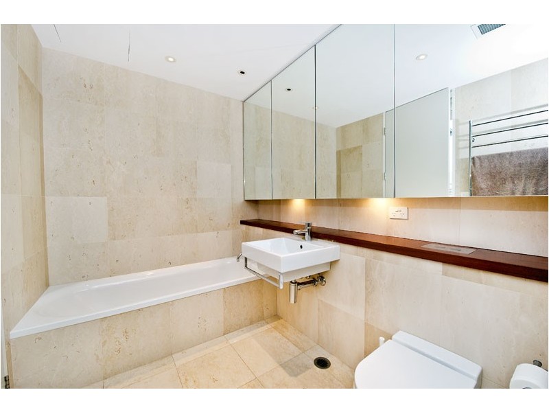 16 Queens Park Road, Queens Park NSW 2022