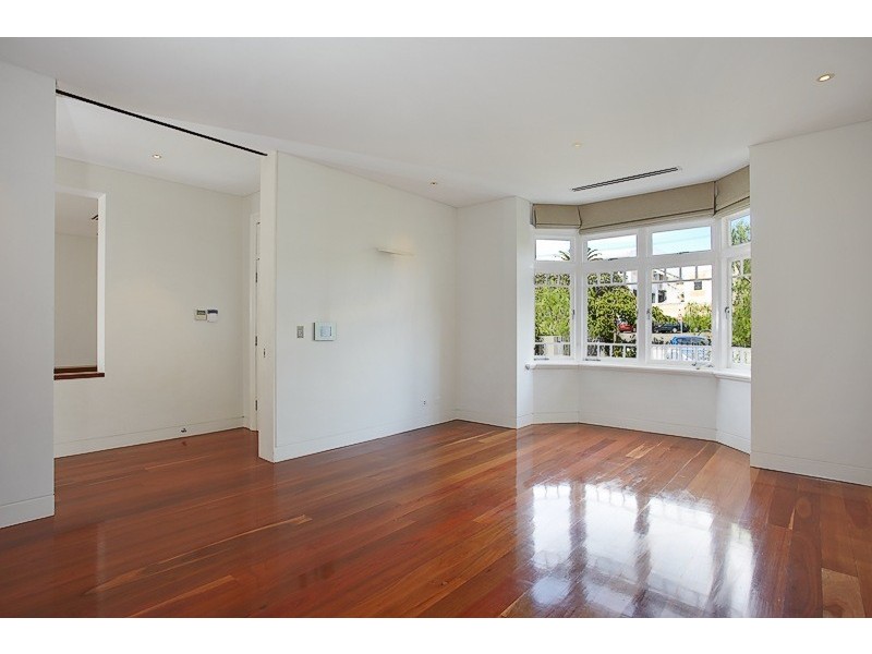 16 Queens Park Road, Queens Park NSW 2022