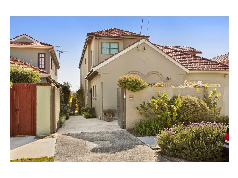 19 Midelton Avenue, North Bondi NSW 2026