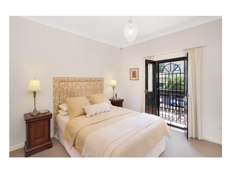 13 Ebley Street, Bondi Junction NSW 2022