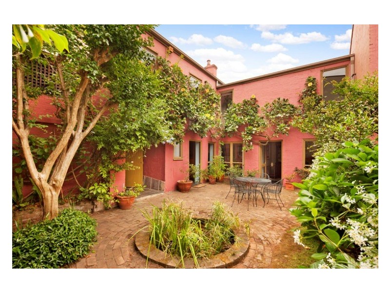 82 John Street, Woollahra NSW 2025