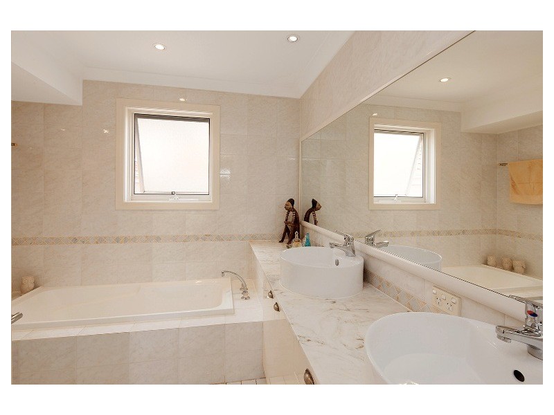 81 Brompton Road, Kensington NSW 2033