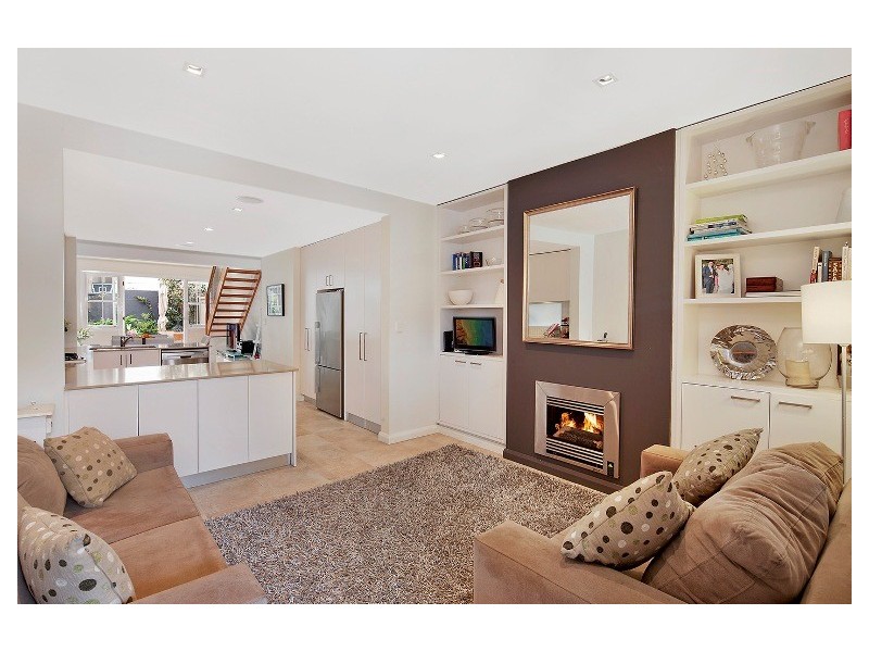 18 Victoria Street, Queens Park NSW 2022