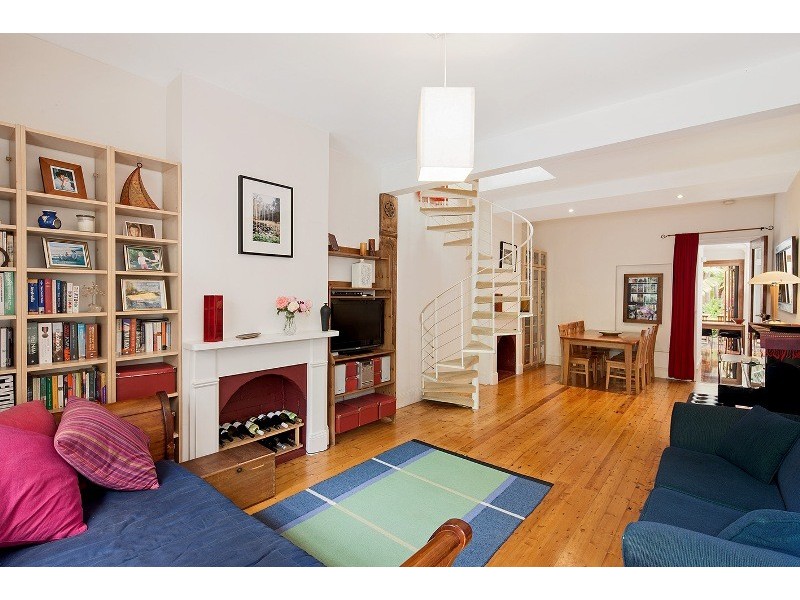 104 Mill Hill Road, Bondi Junction NSW 2022