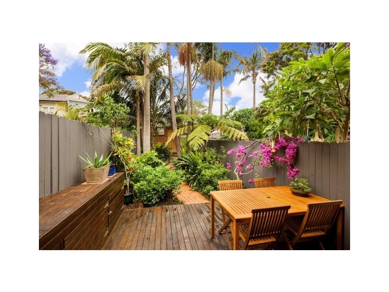 104 Mill Hill Road, Bondi Junction NSW 2022