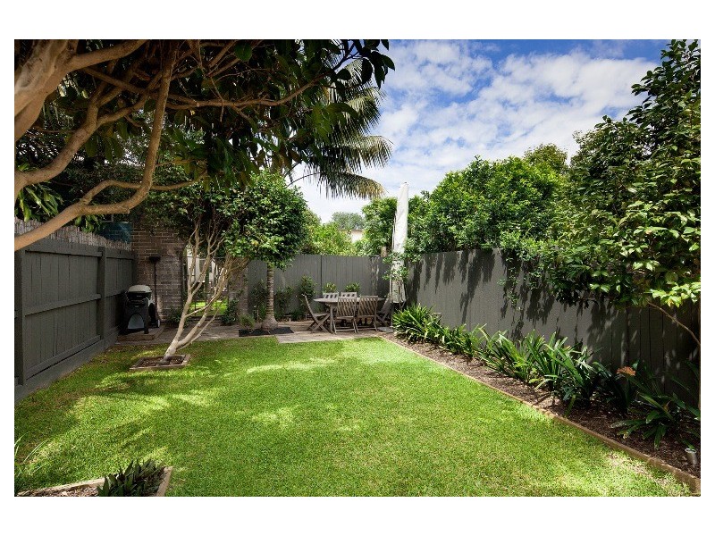 2 Lynch Avenue, Queens Park NSW 2022