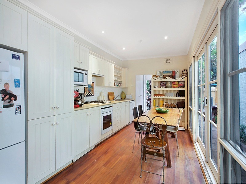 108 Mill Hill Road, Bondi Junction NSW 2022