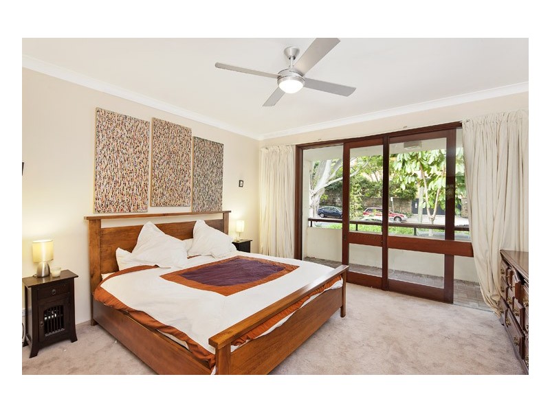House 2 of 339 Edgecliff Road, Woollahra NSW 2025