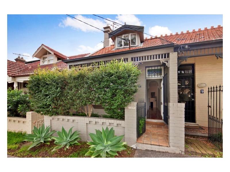 11 Rawson Avenue, Queens Park NSW 2022