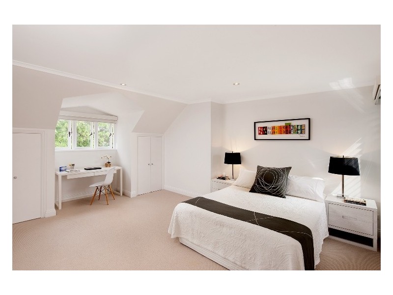 11 Rawson Avenue, Queens Park NSW 2022