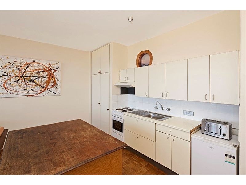 24/20 Illawong Avenue, Tamarama NSW 2026