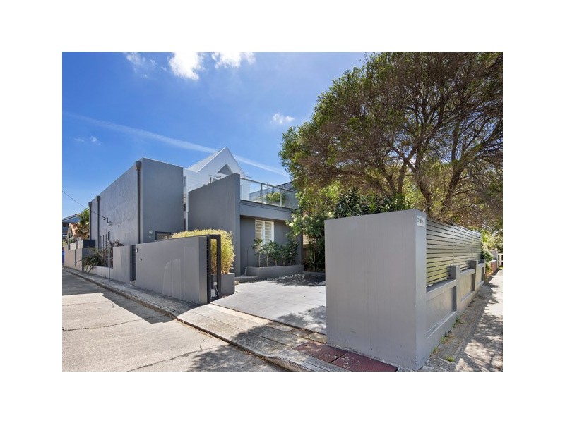 2 Ashley Street, Tamarama NSW 2026
