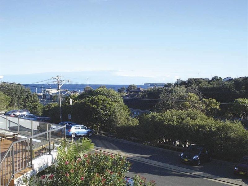 1/2   Eastbourne Avenue, Clovelly NSW 2031