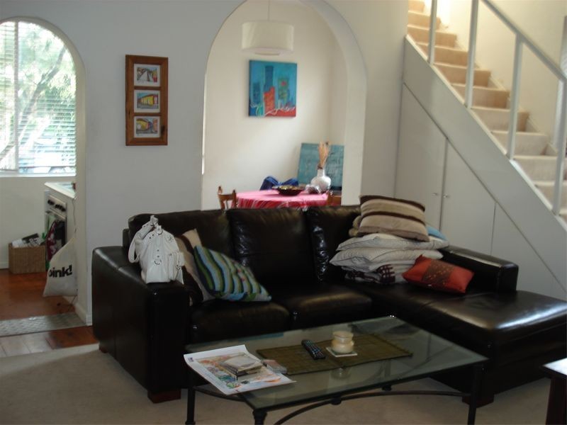 2/5   Sir Thomas Mitchell Road, Bondi Beach NSW 2026