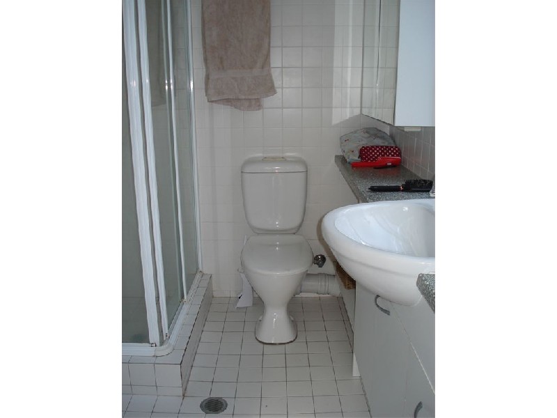 2/5   Sir Thomas Mitchell Road, Bondi Beach NSW 2026