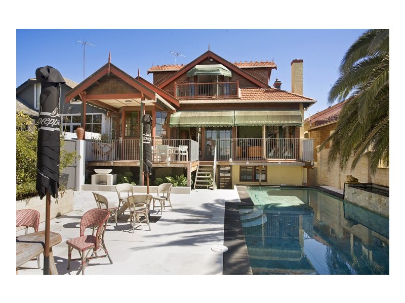 10 Cross Street, Tamarama NSW 2026