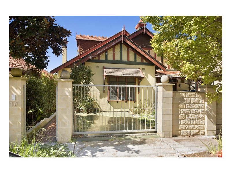 10 Cross Street, Tamarama NSW 2026
