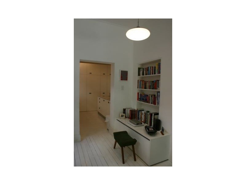 1/8  Evans Road, Elizabeth Bay NSW 2011